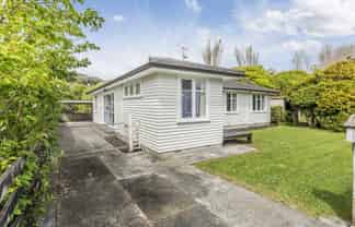 10 Findlay Street, Tawa