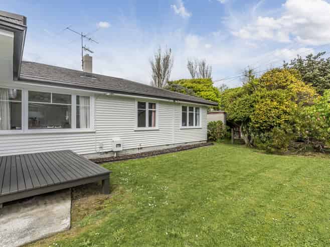 10 Findlay Street, Tawa
