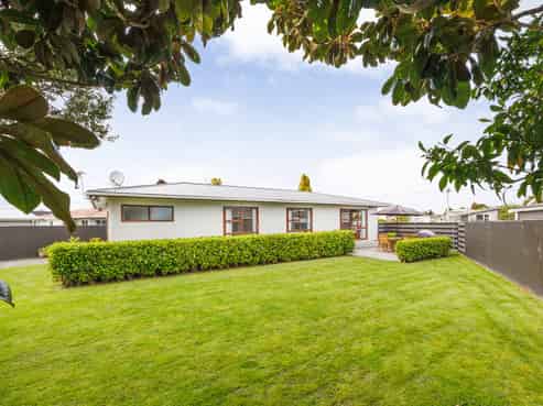 63 Sherwill Street East, Feilding