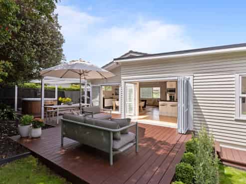 25 Imatra Place, Sunnyhills