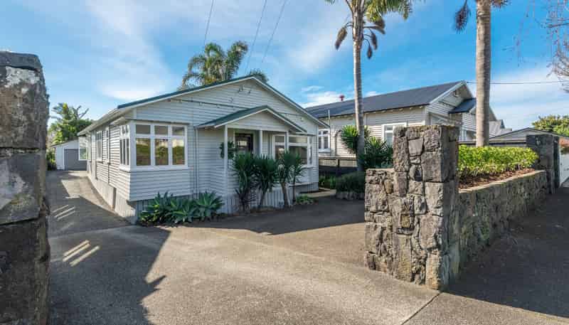 83 Shackleton Road, Mount Eden