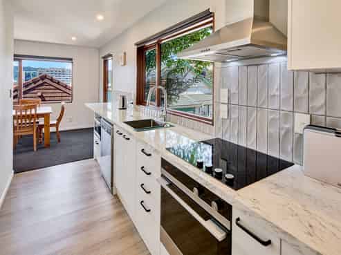 332C The Terrace, TE ARO