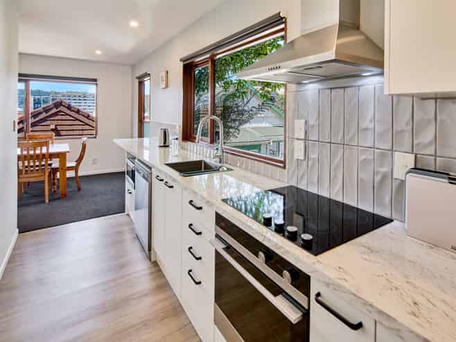 332C The Terrace, TE ARO