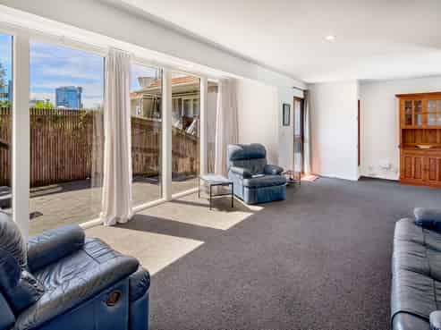 332C The Terrace, TE ARO