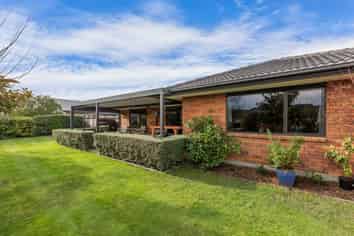 2 Hunters Lane, Lincoln