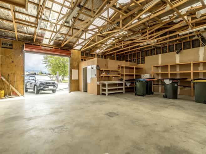 Perfect sized workshop