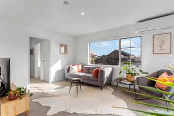 31 John Davis Road, Mount Roskill