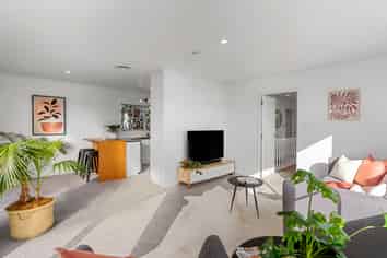 31 John Davis Road, Mount Roskill