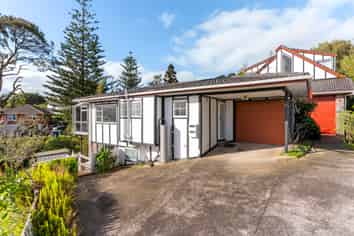 31 John Davis Road, Mount Roskill