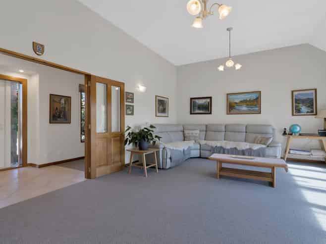 325 Georges Road, Glasnevin