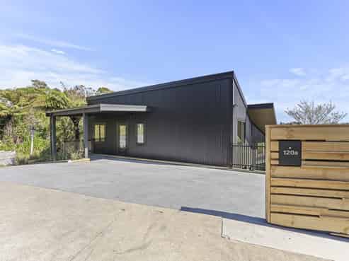 120A Mangorei Road, Merrilands