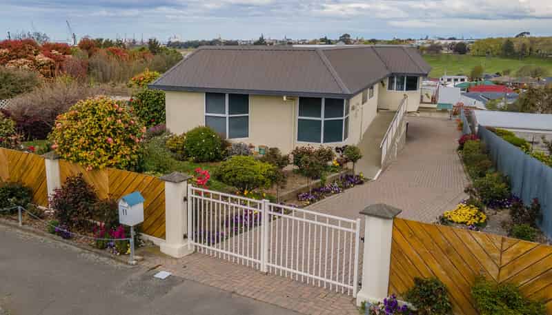 11 Waimataitai Street, Waimataitai