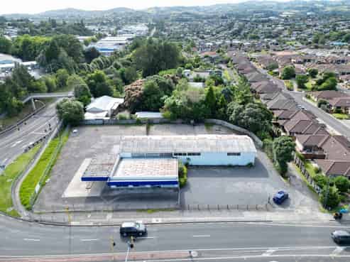 High profile location - Tauranga