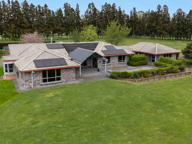438 Matangi Road, Matangi