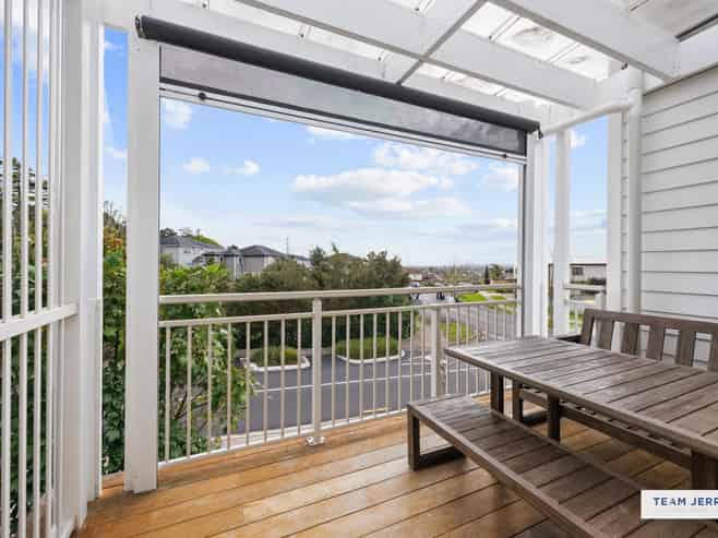 35 Arrowsmith Drive, Flat Bush