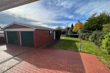 14 STIRLING CRESCENT, Mosgiel