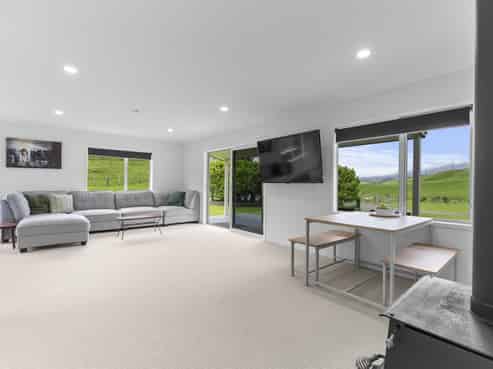 489A Barrett Road, Omata