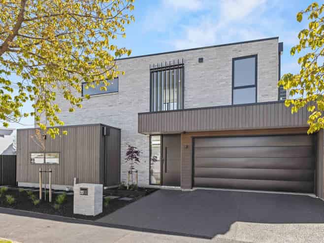 33 Clare Road, Merivale