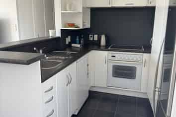 8/9 Marau Cres, Mission Bay