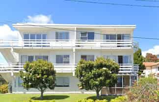 8/9 Marau Cres, Mission Bay