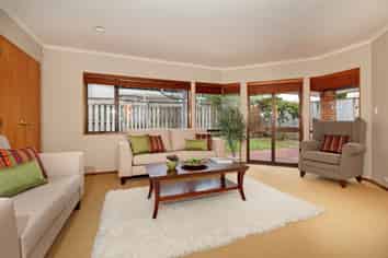 2/3 Goldsmith Road, Epsom