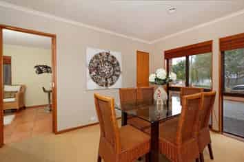 2/3 Goldsmith Road, Epsom
