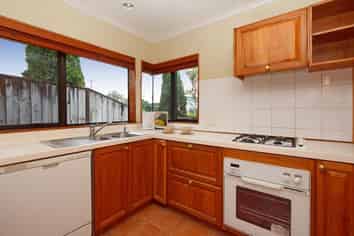 2/3 Goldsmith Road, Epsom