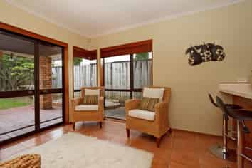 2/3 Goldsmith Road, Epsom