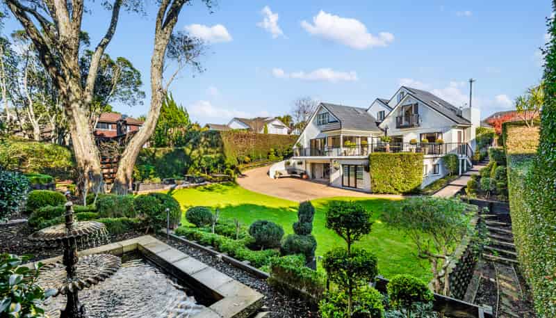 9 Wynsfield Garden, Saint Heliers