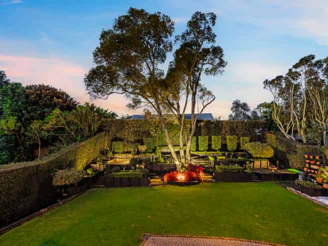 9 Wynsfield Garden, Saint Heliers