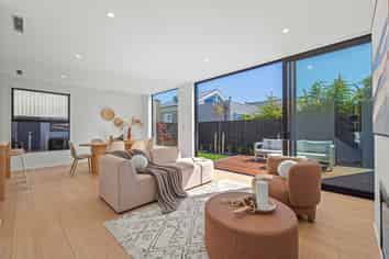 35 Clare Road, Merivale