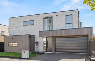 35 Clare Road, Merivale