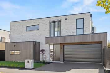 35 Clare Road, Merivale