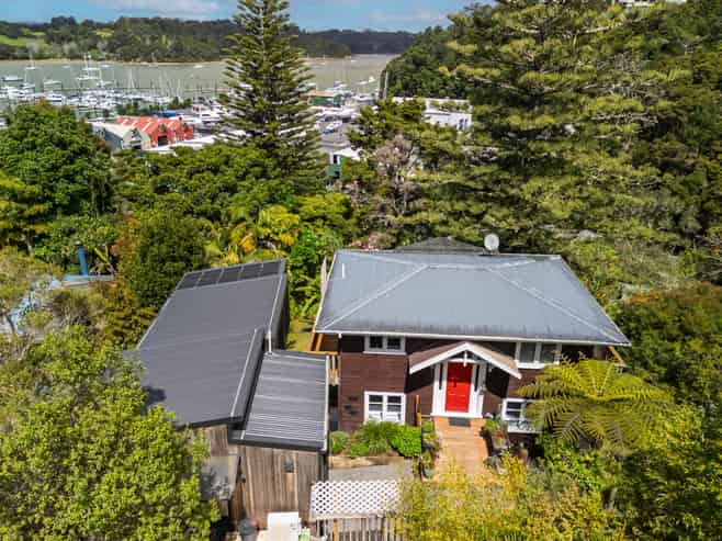 8 Kellet Street, Opua