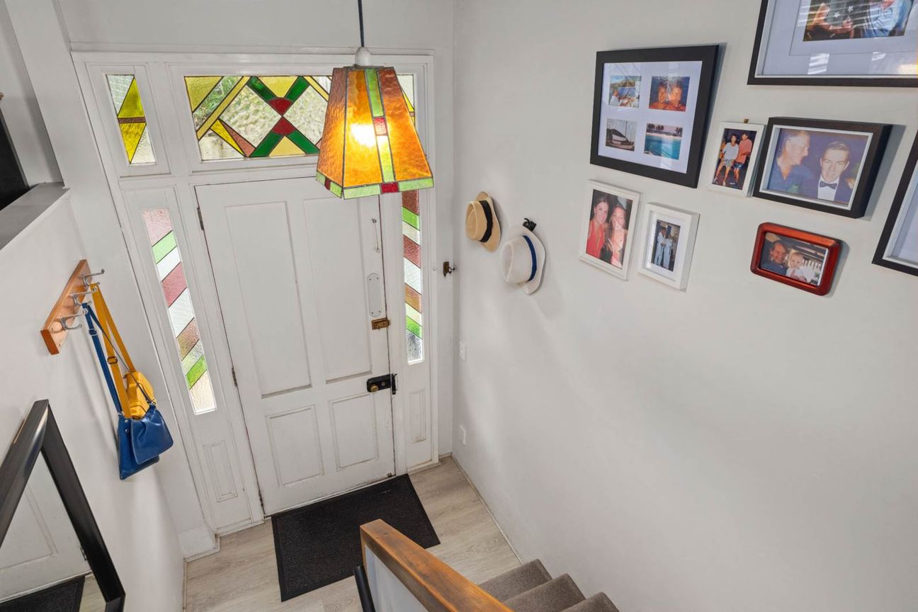 Motivated Vendor – Two Homes, One Smart Investment - Widok 6