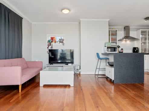 8/5 Sarawia Street, Newmarket