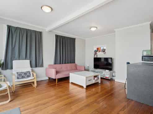 8/5 Sarawia Street, Newmarket