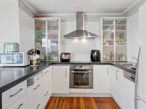 8/5 Sarawia Street, Newmarket