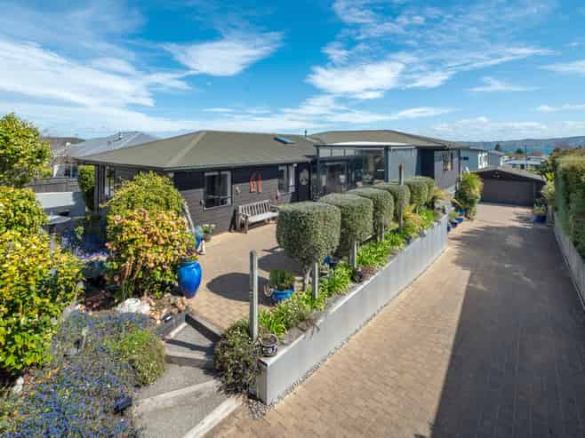 9 Gillies Avenue, Taupo