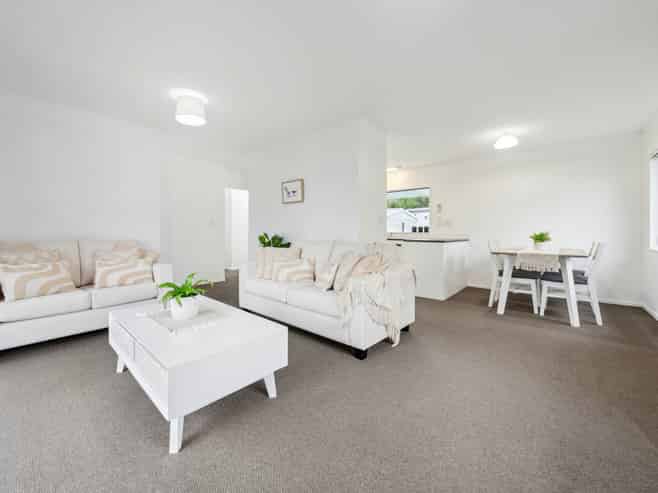 2/24 Richards Avenue, Forrest Hill