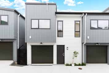 4/728 Richardson Road, Hillsborough