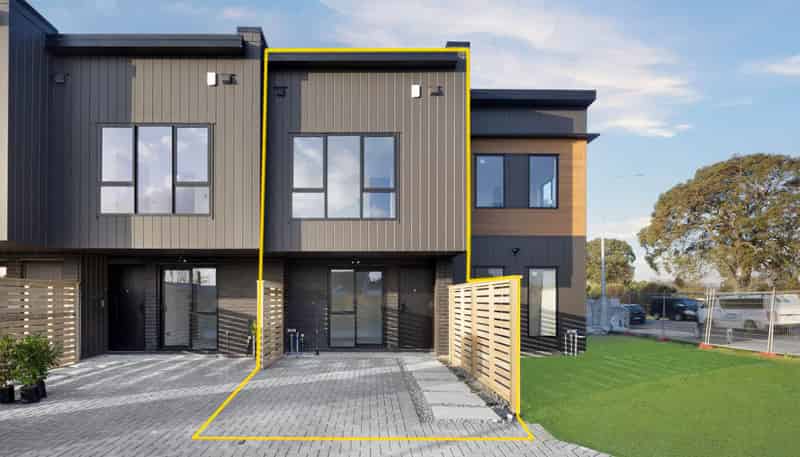 399 Massey Road, Mangere East