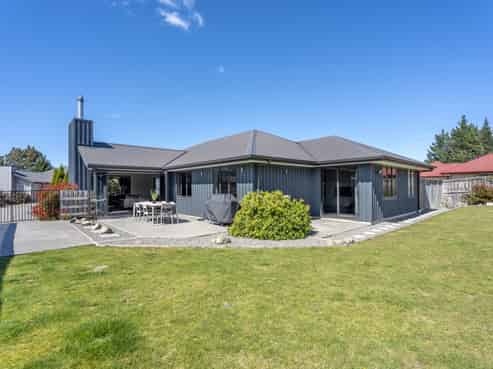 2/7 Keats Place, Hanmer Springs