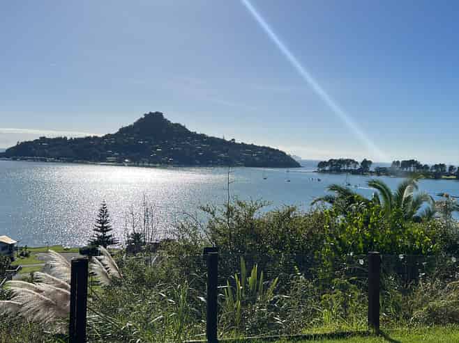 18 Pine Grove, Tairua