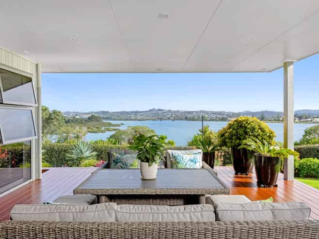 51 Moffat Road, Red Beach