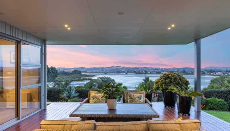 51 Moffat Road, Red Beach