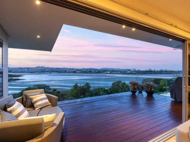 51 Moffat Road, Red Beach