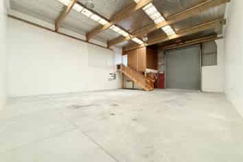 Functional East Tamaki Unit | 139 m2
