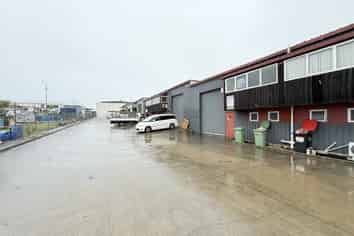 Functional East Tamaki Unit | 139 m2