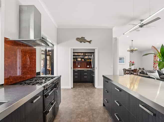 115 Lowburn Valley Road, Cromwell